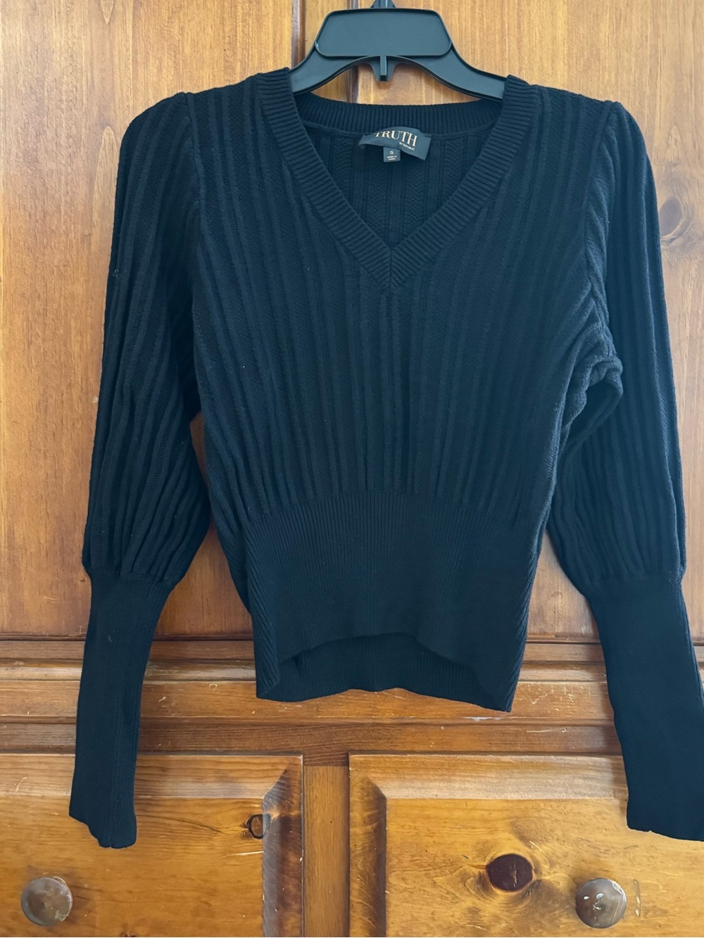 Truth Black Ribbed V-Neck Sweater with Fitted Waist